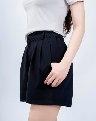 Quần Short Nữ Xếp Ly Co Giãn